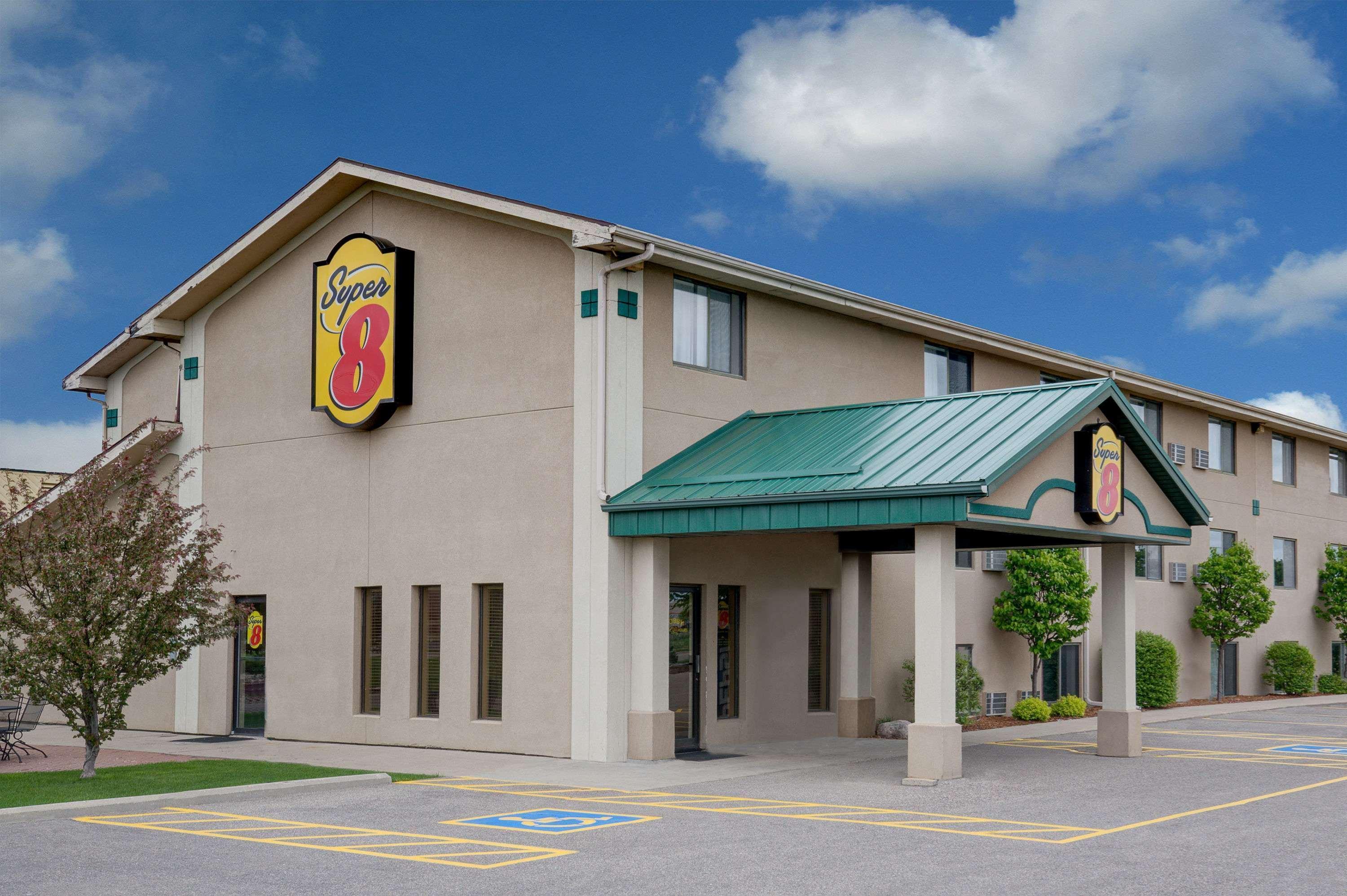 Super 8 By Wyndham Willmar Hotel Kültér fotó