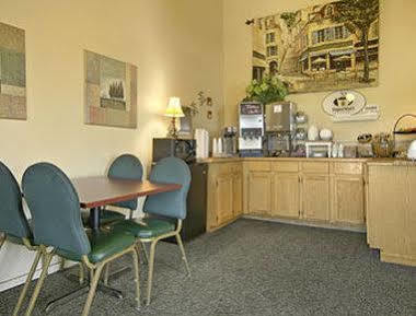 Super 8 By Wyndham Willmar Hotel Kültér fotó